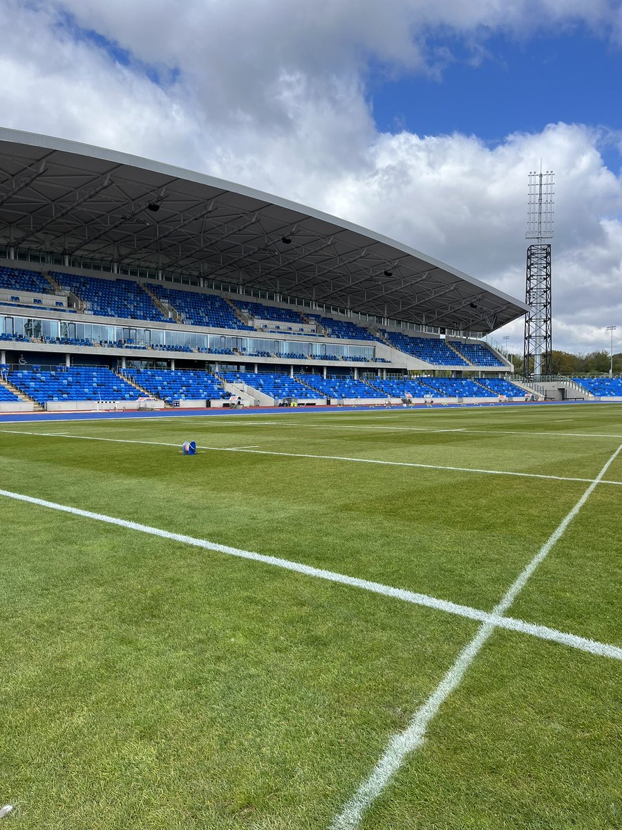 GT_PhysicalEd's tweet photo. Excellent day at the Alexander Stadium today, learning how to teach athletics in secondary PE! Great to see so many PE students and PE teachers from the BCU partnership schools attending the event and developing their subject knowledge! 🏆🥇🏃🏽 https://t.co/psRXJr7neq