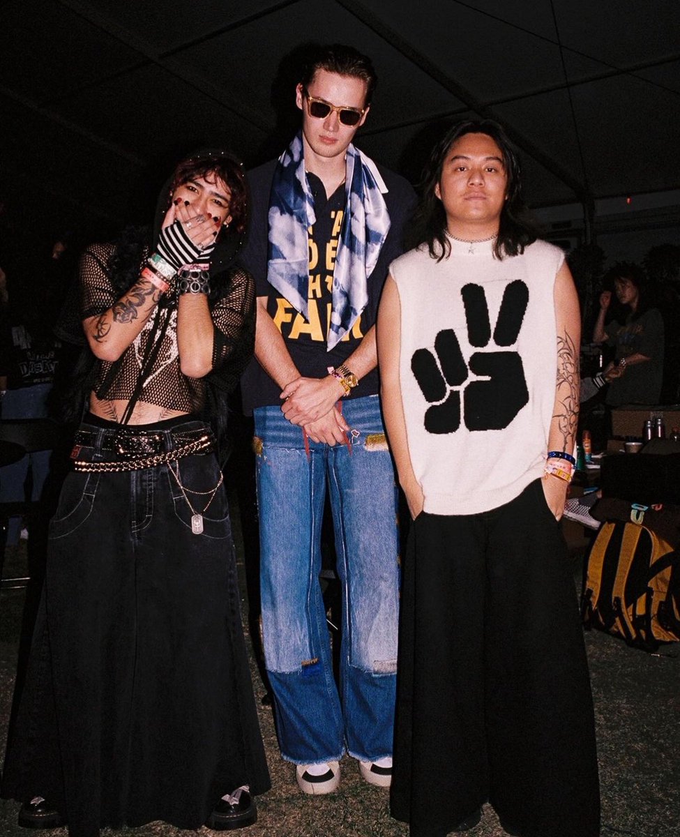 jordan (@minnieciaga) on Twitter photo 