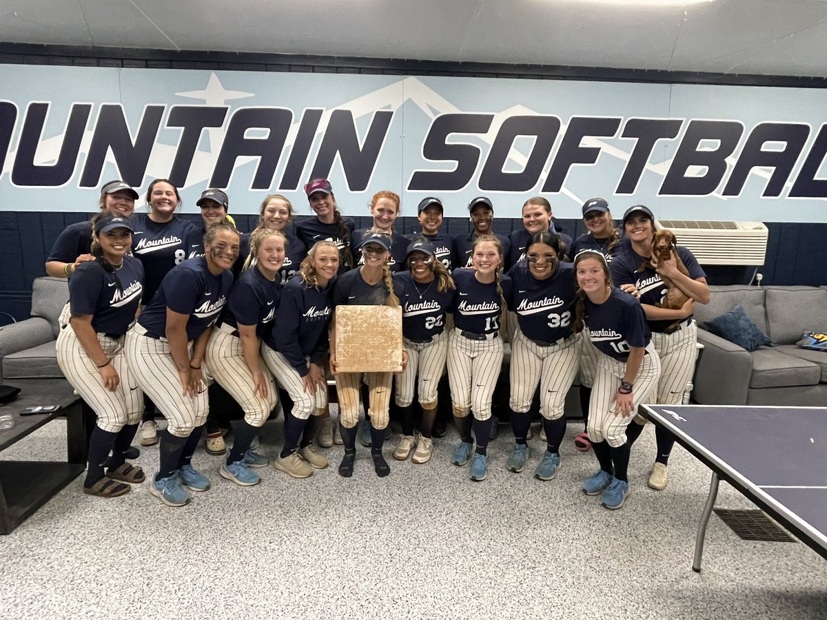 Blue Mountain Christian University Softball tweet media