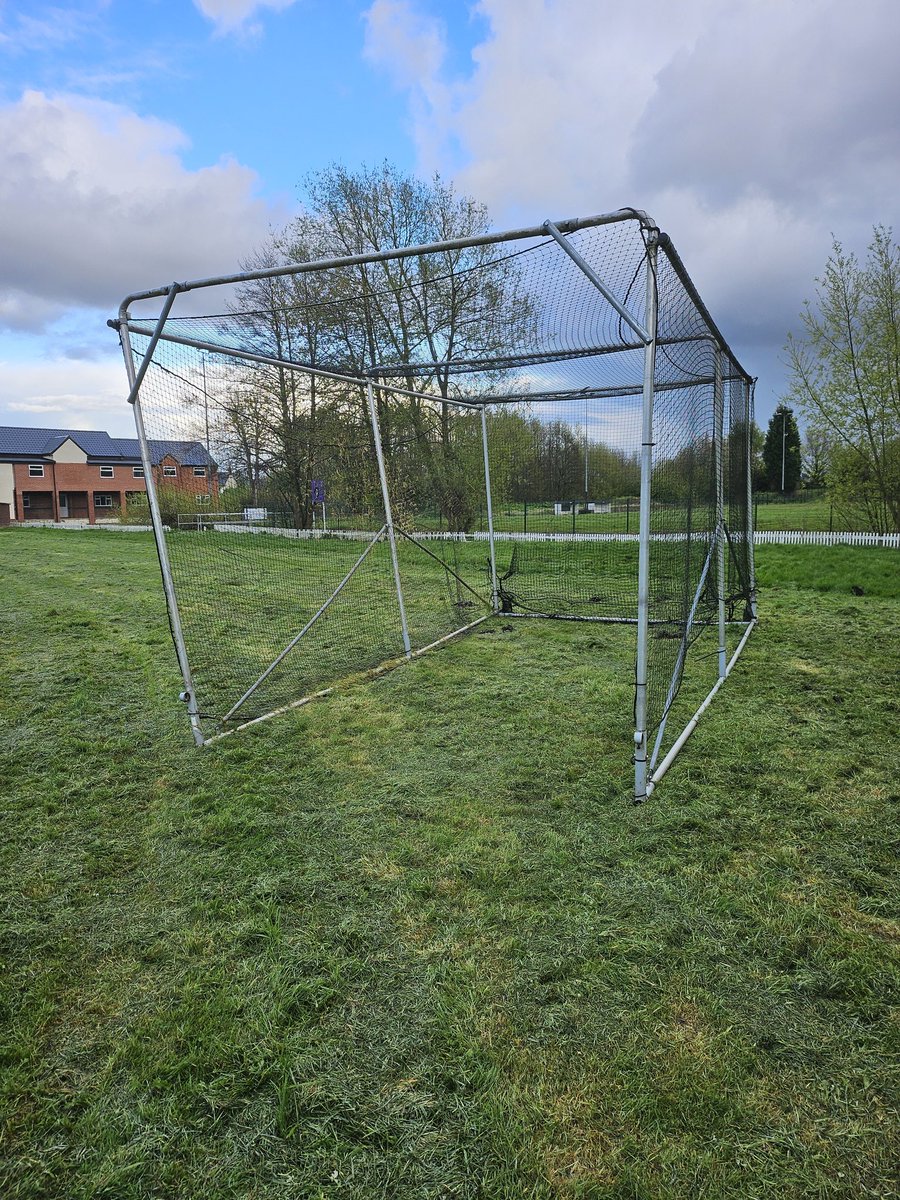 @landrcl we have a net available for purchase if anyone is interested. £250, had a new net only 2 years ago