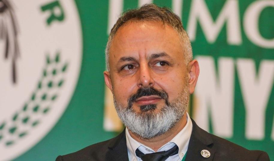 💥🗣Konyaspor başkanı Ömer Korkmaz: 'Fenerbahçe maçında deplasman tribünü bilet fiyatlarına yüzde 30 artış yapacağız. Fenerbahçe'den intikam almak istiyoruz!'