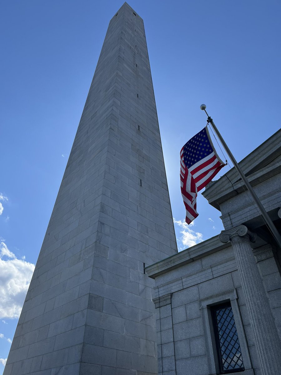 PhilJPeacock's tweet photo. 294 steps each way #BunkerHillMonument #FreedomTrail #QuadsOfSteel https://t.co/ATEm9V2B9E