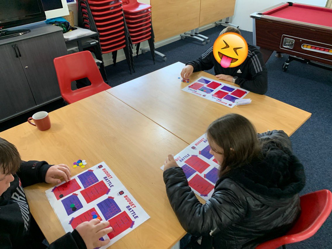 We just love the Budget Battle activity from the @NatWestGroup Thrive programme. #YoungPeople enjoy planning and thinking about their budgets and it provokes positive conversations around money and financial resilience!! @natyouthagency