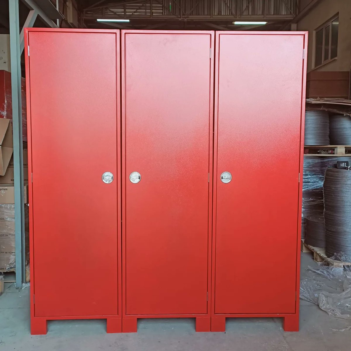 ozyildizyangin's tweet photo. #YangınDolapları #YangınMerdivenleri #YangınKapısı #FIREEXIT #FIREDOOR #fireextinguishing #firefightingsystems #TürkMalı #YangınKapıları #YangınTüpü #YangınSöndürmeCihazı #KöpükMelanjörü  
#Firecabinet #fireCABINETS #BladderTank #YangınAlgılamaSistemi https://t.co/H7J4UfgyIo