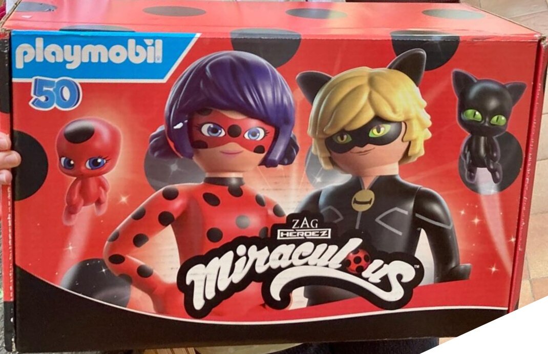 ¿Acaso no están geniales los diseños de Playmobil? 😍

#MiraculousLadybug
~👑