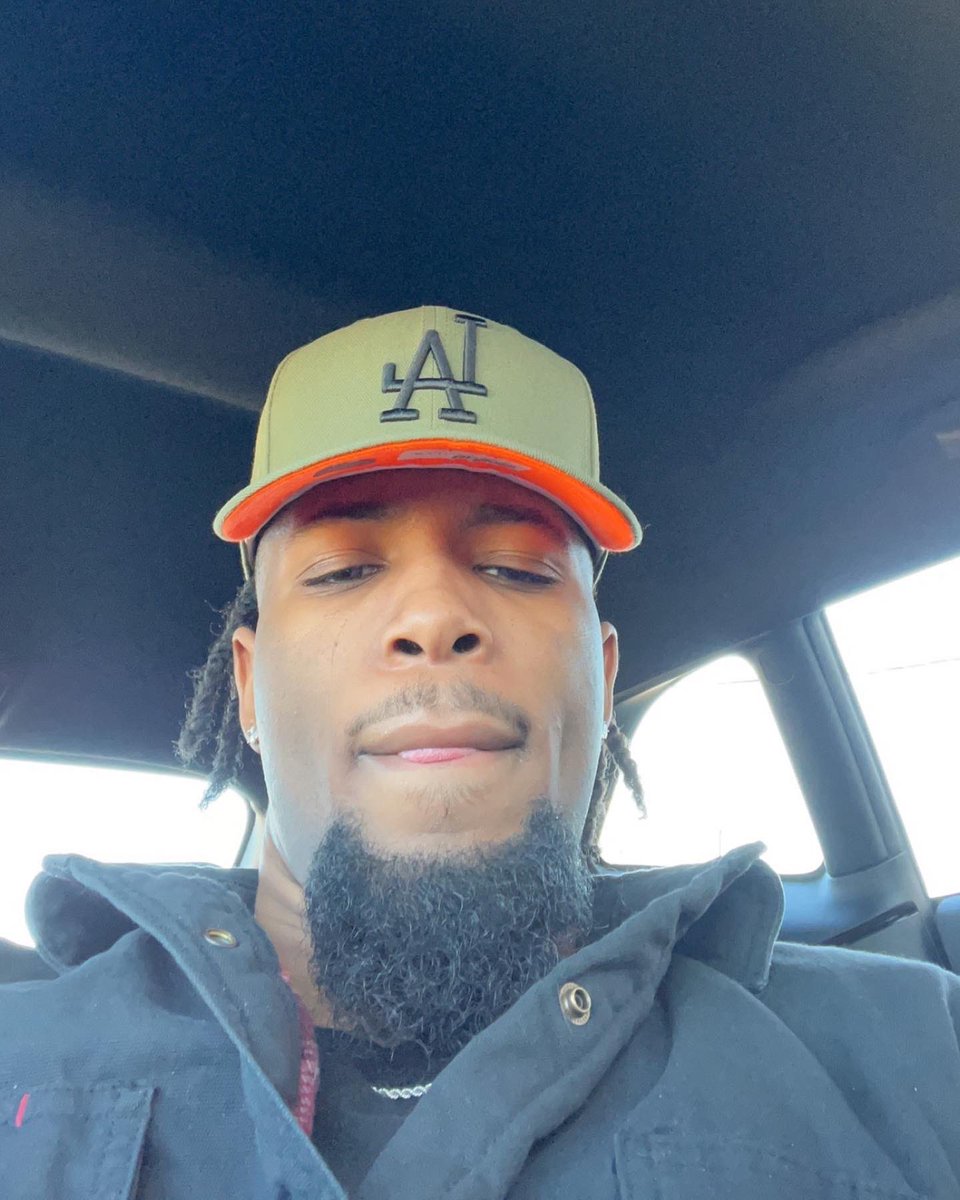 poloboybuckk's tweet photo. 🍀 https://t.co/7AhwEsHhNF