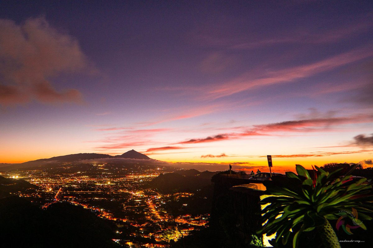 San Cristóbal de La laguna #tenerife #tenerifetag #paradise #heritage #spring #natgeo #canarias #senderismo #mothernature #photographer #sunset #vscocam #travelgram #wanderlust #instalike #sancristobaldelalaguna #instagood #naturelovers #explore #sunset #adventure #earthpix