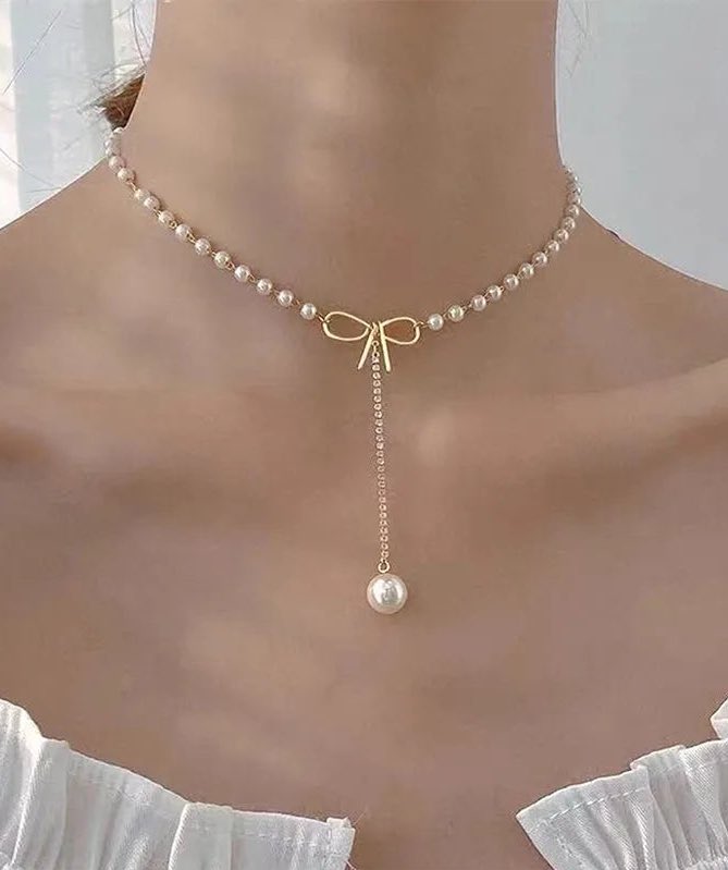 Pearl Bow tie necklace ✨