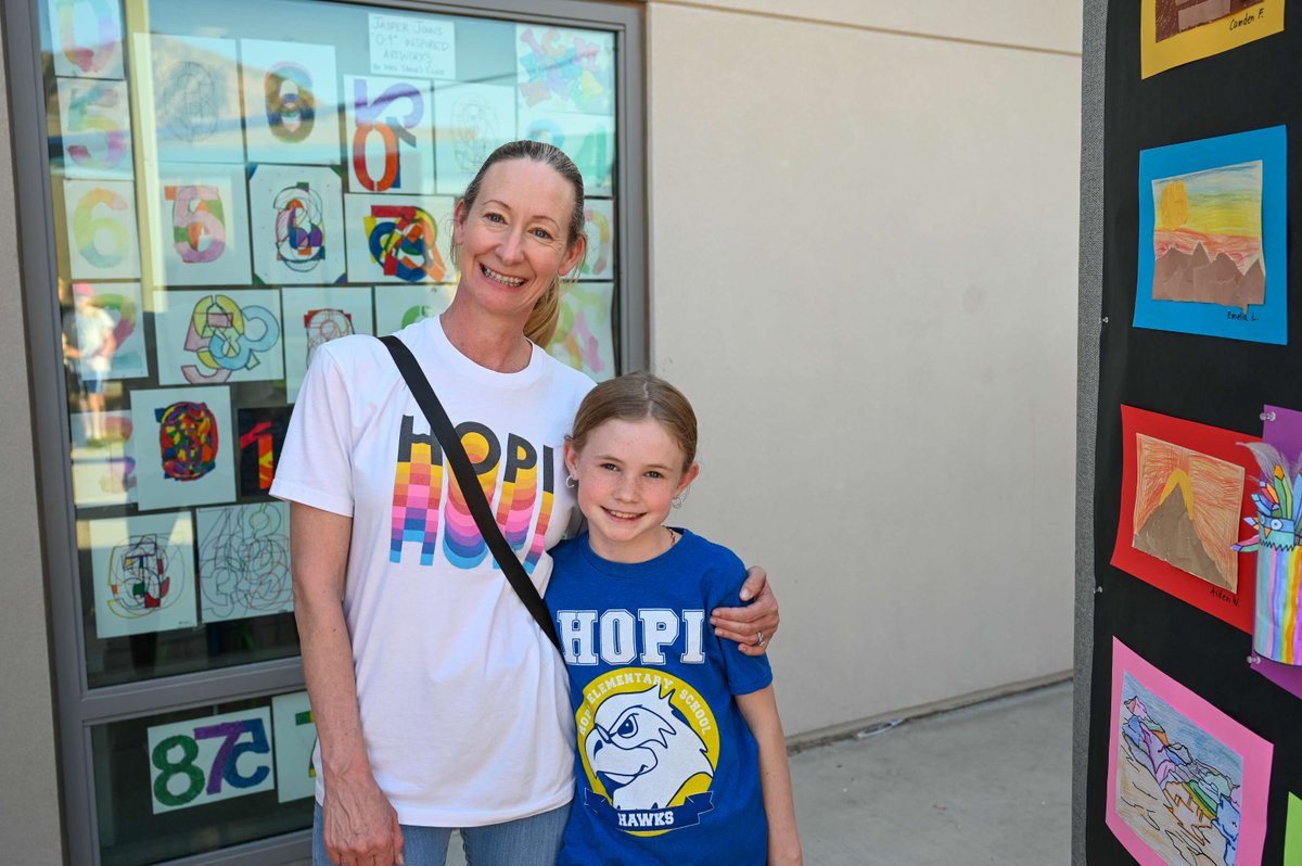 A big thank you to all who joined us at @HopiSUSD's annual Art Walk! It was a wonderful evening filled with student art displays and creative family fun! #HopiElementary #HopiArtWalk #ArtsInEducation #SUSD #WorldClassFutureFocused #BecauseKids