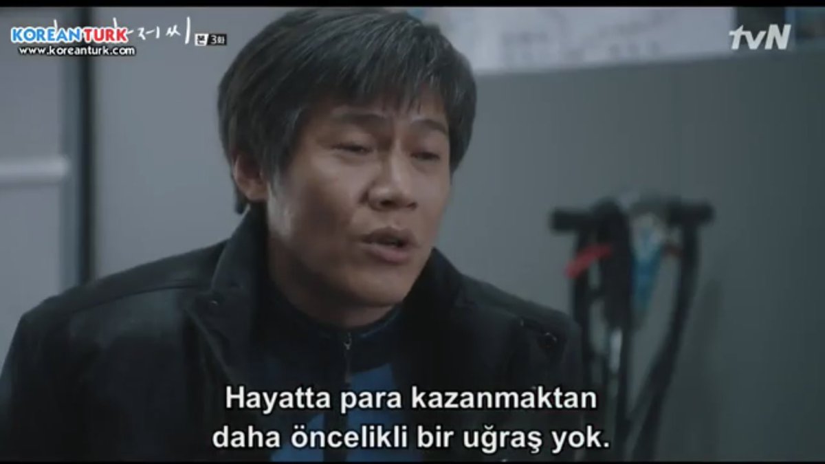 Bu dizinin ahjussileri niye bu kadar haklı??  Kalkıp kurulu sisteme sövesim geliyo #MyMister