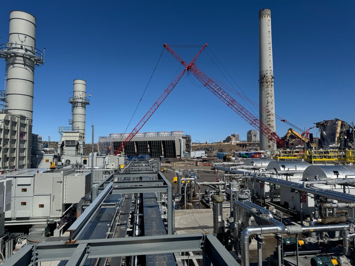 APPA's Carolyn Slaughter recently visited the site of @CSUtilities' Martin Drake Power Plant, a coal-fired plant that is being demolished to make way for new natural gas generating units producing about 150 MW. ow.ly/lMzn50RnuBZ #CommunityPowered