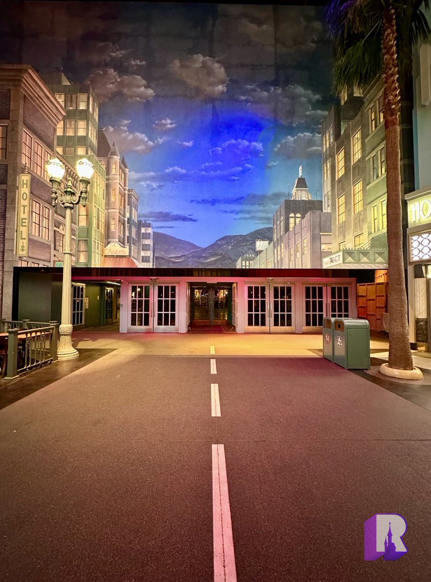 DLPReport's tweet photo. 🎬 And a page in Disneyland Paris history is turned. “Disney Studio 1”, March 16, 2002 - April 24, 2024. https://t.co/Xi2pRgPSFW