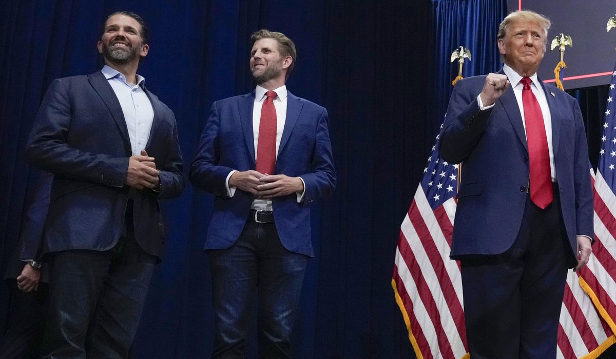 Trump’s eldest sons —  Donald Trump Jr. and Eric Trump — to help with presidential transition team  trib.al/DWTHPYE