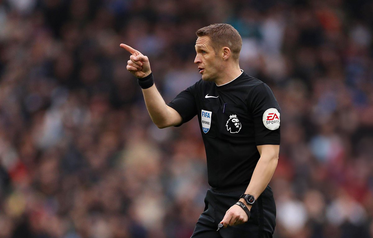 Craig Pawson will be the referee for this weekend's Premier League fixture between Aston Villa and Chelsea. Chris Kavanagh will be on VAR duty for the game.