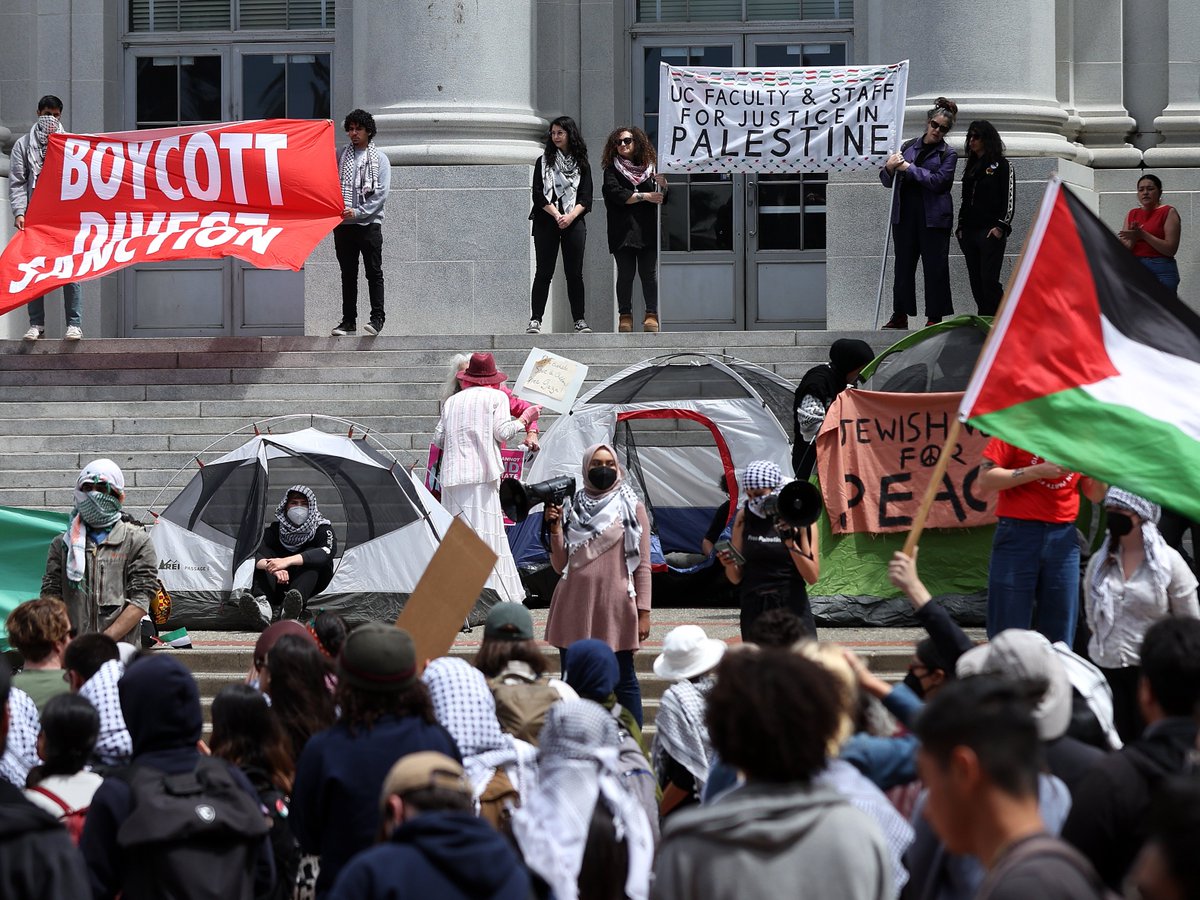 Many of the college students protesting the Israel-Gaza situation want their 'voices heard' but would rather not have their faces shown. I guess they want to keep their employment prospects alive in case they graduate.