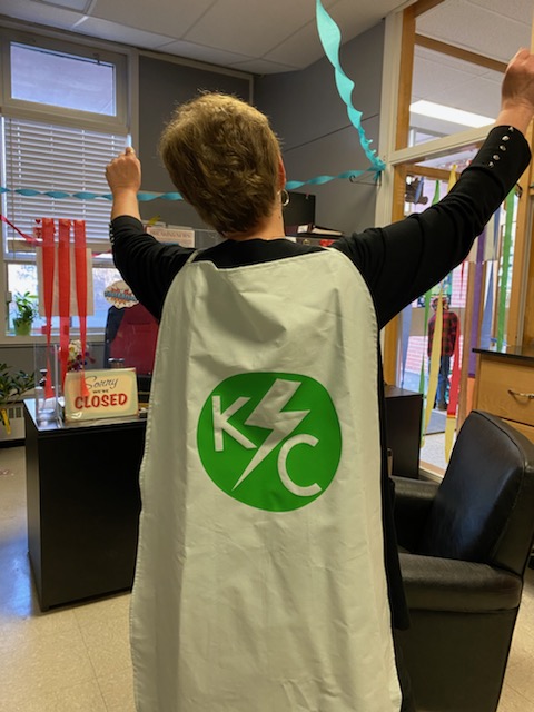 Today we celebrated Mrs Chapman, our amazing administrative assistant.  She truly is Gesner's superhero!
#gesnerrocks #apday @ASDWLimelight