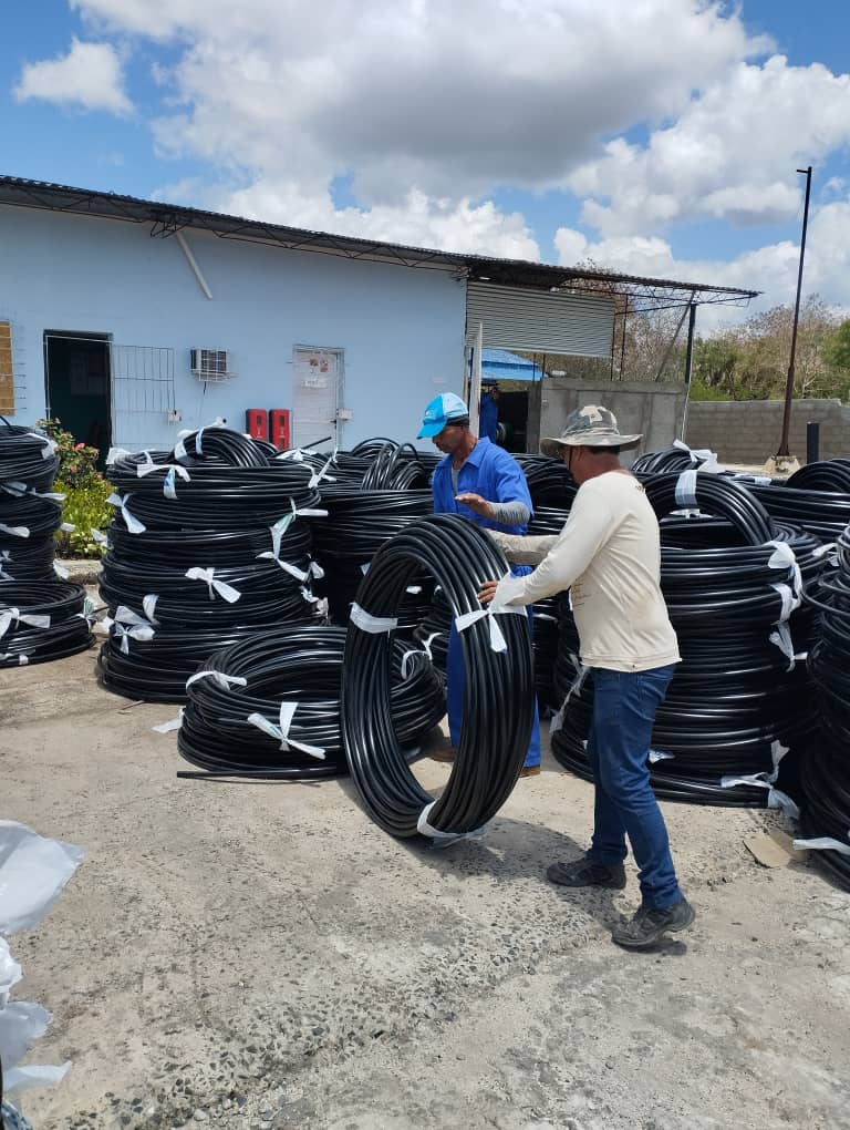 El colectivo de la Empresa Ciegoplast aplica el sistema de gestión de gobierno basado en ciencia e Innovación enfocado en uno de los grandes problemas que tiene el país, la producción de alimentos.
#CiegoPlast
#InrhCuba
#MejorSinBloqueo 
#LatirPorUn26Avileño
# NadaNosDetiene