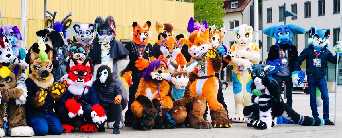 I love that Orange brown corner at the 2nd ulmer suitwalk in..... Ulm.. Obviously x3

Can u spot the big dragon :D

Big thanks to <a href="/CydoBear/">CydoBear</a> and the full Ulmer-Furs team for Organizing this event ^^