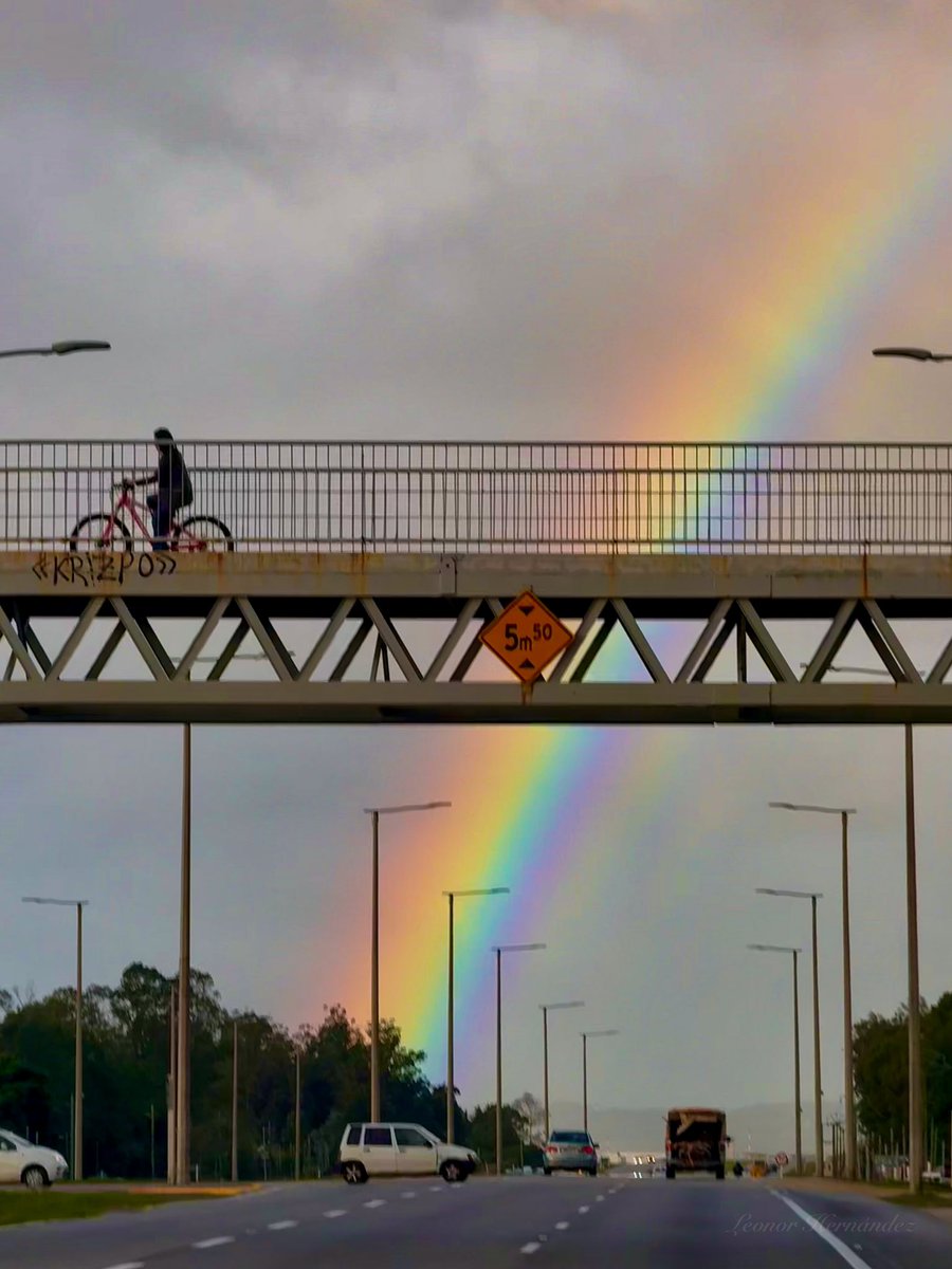 #arcoiris 🌈 miércoles 24/4 @PuntadelEsteS @La_Pedrera @MeteorologiaUy @InvernizziMario @MeteorologiaUy @WMO @metsul @MatiMederosURU @Estacion_bcp