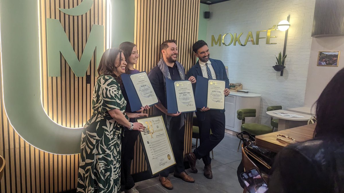 Happy Arab American Heritage Month! ✨ Yesterday, we joined @wearemalikah & @YAMAMerchants for a special event shining a spotlight on the importance of MENA Data disaggregation and honoring the vibrant Arab community! Click the link in our bio to view our new MENA report!