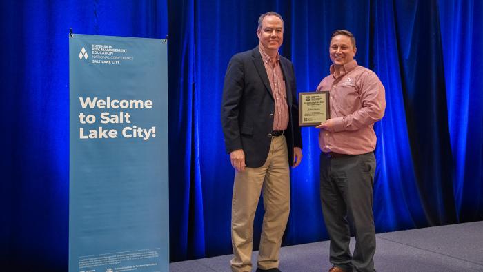 Congrats to our partners at @UNLExtension & @UNL_CAP on receiving the 2024 Outstanding Project Award at the Extension Risk Management Education conference in Salt Lake City! @NU_PPC is proud to be part of a project helping agricultural producers in NE. go.unl.edu/risk-managemen…