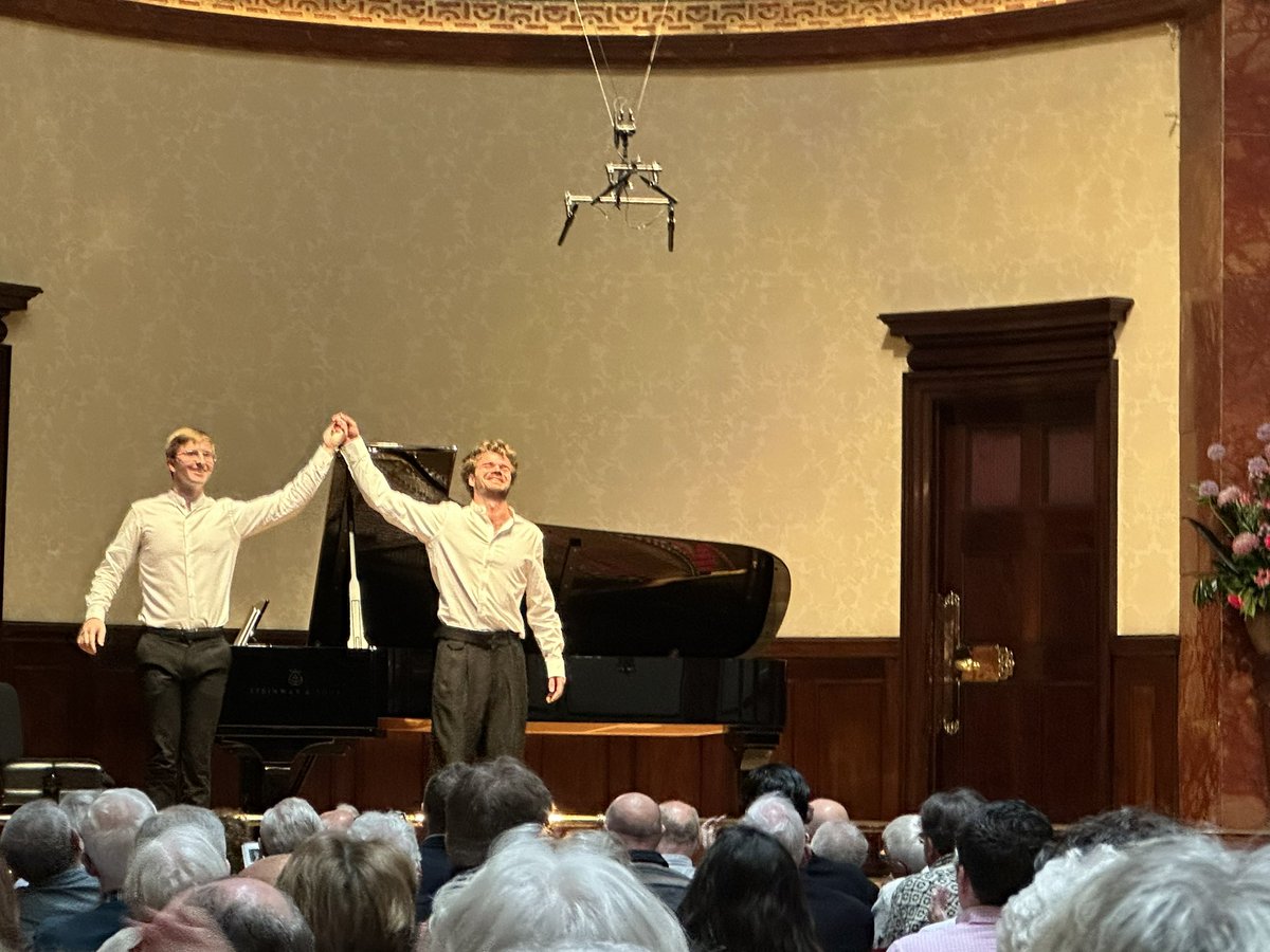 Very proud of Matthew Mckinney who performed a wonderful programme of lieder, oratorio & opera with Roelof Temmingh at the @FerrierAwards semifinals…and am delighted they’ve been selected to perform again in the final this Friday @wigmore_hall #stevephillipsmanagement