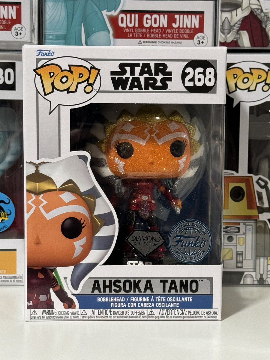 SBHobbyz's tweet image. My Diamond Ahsoka Tano arrived from @ozziecollector. Very happy to add this to my #FunkoStarWars collection. 

#Funko #FunkoPop @DisTrackers @funkofinderz