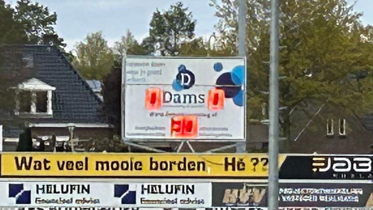 trainercoachbastiaan (@trainercoachb) on Twitter photo 🔴⚪️ <a href="/tvc28/">𝗧𝗩𝗖 '𝟮𝟴</a> JO13-1 - <a href="/excelsior31/">SV Excelsior'31</a> JO13, ruststand 0-0, eindstand 0-4.
Complimenten aan scheidsrechter, sportieve begeleiding en prettig thuispubliek. Ondanks de frisse temperatuur veel meegereisde ouders. Al met al een weer een leuke (voetbal)avond beleefd.
<a href="/RjoExcelsior31/">Jeugdopleiding Excelsior’31</a> 🔴⚪️ <a href="/tvc28/">𝗧𝗩𝗖 '𝟮𝟴</a> JO13-1 - <a href="/excelsior31/">SV Excelsior'31</a> JO13, ruststand 0-0, eindstand 0-4.
Complimenten aan scheidsrechter, sportieve begeleiding en prettig thuispubliek. Ondanks de frisse temperatuur veel meegereisde ouders. Al met al een weer een leuke (voetbal)avond beleefd.
<a href="/RjoExcelsior31/">Jeugdopleiding Excelsior’31</a>