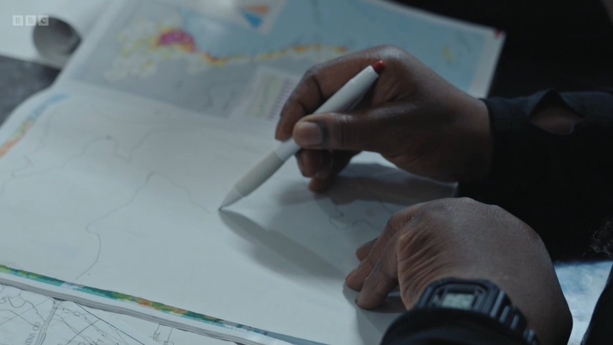 Still obsessed with them having to draw maps. #RaceAcrossTheWorld #RATW