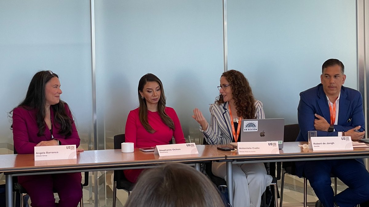Excited to share that earlier today @ClimatePower En Acción, in partnership with @ClimateGroup for the #USClimateActionSummit, led a first-of-its-kind Spanish-language roundtable with Latino communications leaders on the impacts of the clean energy plan across the country!