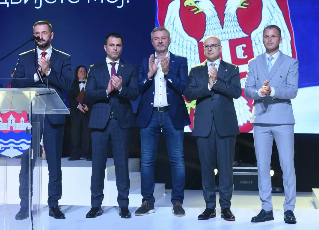 Свечана академија поводом обиљежавања Дана града Бањалука. 
Ивици Дачићу Кључ града и Повеља "Почасни грађанин Бање Луке" на иницијативу Градског одбора СП Бањалука.
#socijalisti #banjaluka #ivicadacic