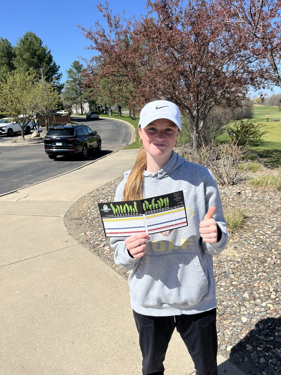 Eleanor  Carlson shoots a career low today at Crystal Lake.  #congrats ⛳️