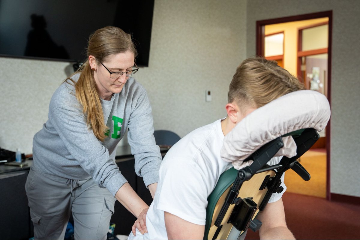 ChillFEST is happening now until 7 p.m. (4/24) at the Student Rec Center. Destress with therapy dogs, crafts, and other activities. 😊