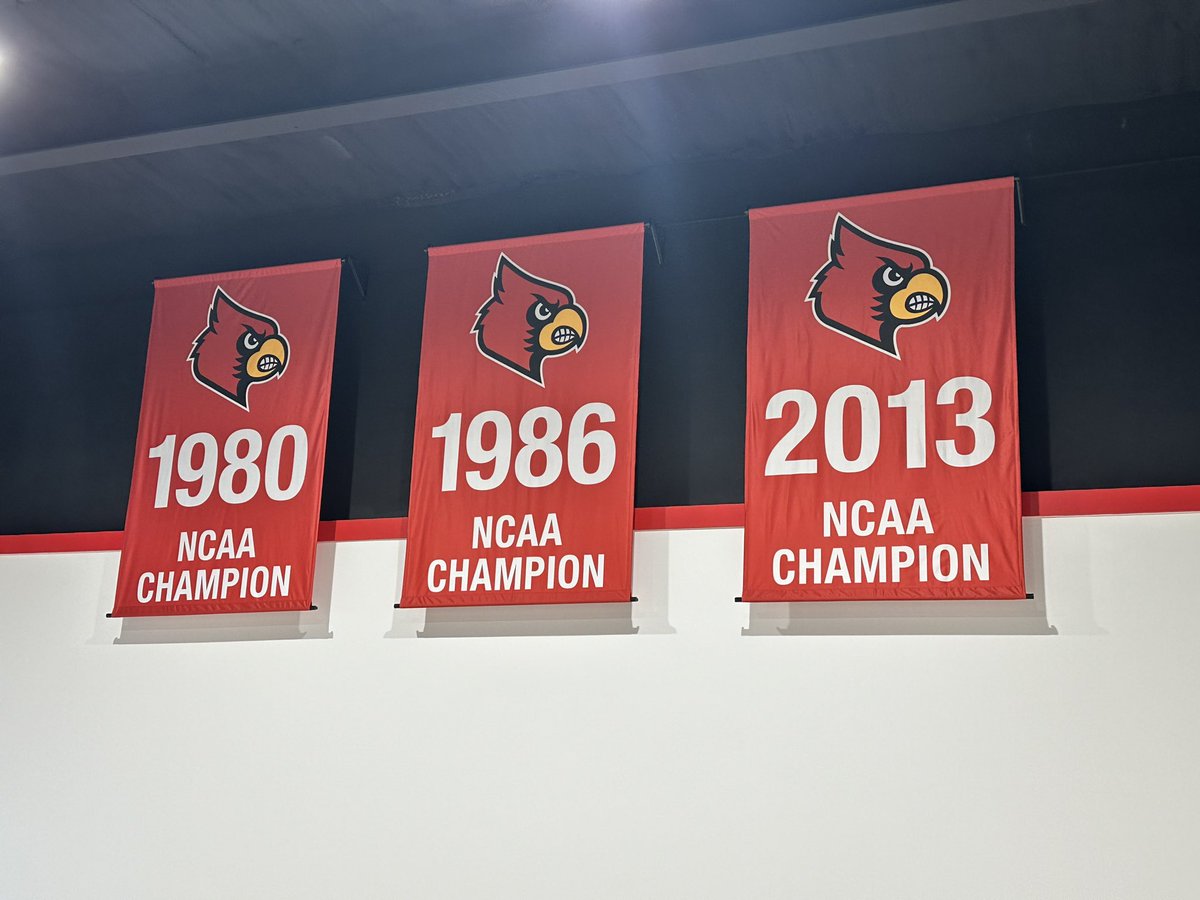 rickkueber's tweet image. As it should be.

Your turn @joshheird. Let’s hang it back up.  

#homegym #otherkuebercenter