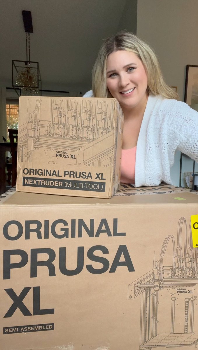 It’s here!!! 💃🪩 #3dprinting #3dprinter #prusa #prusaxl #prusa3d