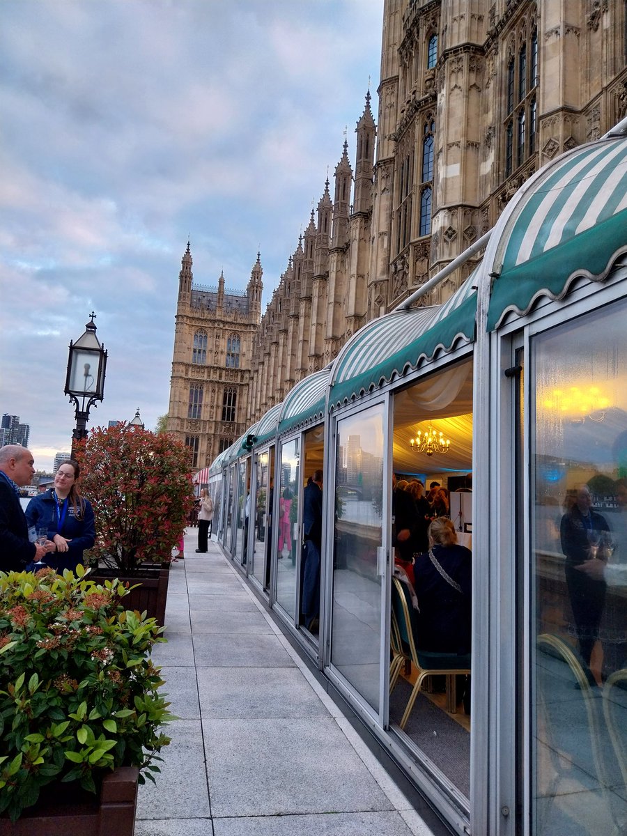 Delighted to be @HouseofCommons @NOCsouthampton event to drive the importance of #oceans opened by @SallyAnn1066 MP to value the #lifeblood of our world, the #Ocean to improve #collaboration #partnership for a better planet #STEM #STEMeducation #stemambassadors @STEMLearningUK