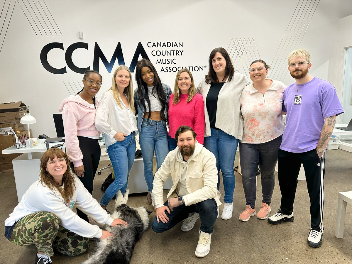 Thank You @CCMAofficial team for having me hangout with you all today. Hope you enjoyed it as much as I did 😀🫶🏽 . . . . . #ccma #HeyMomIMadeIt #HMIMI