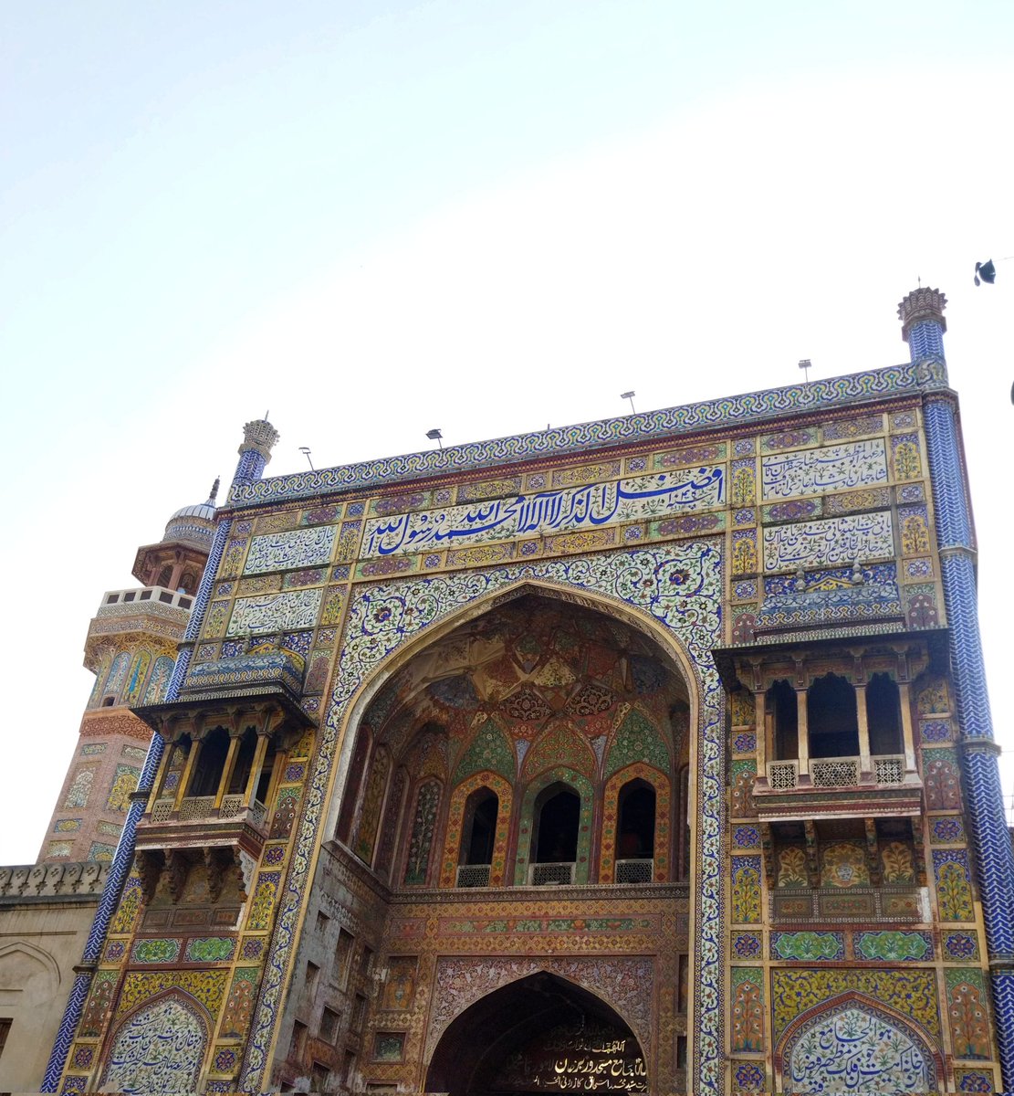 Ansari_175's tweet photo. Masjid Wazir khan https://t.co/dygNTfNNzM