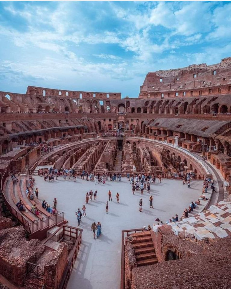 Andres14095462's tweet photo. Coliseo de Roma 👌 https://t.co/PJjgE4REMR