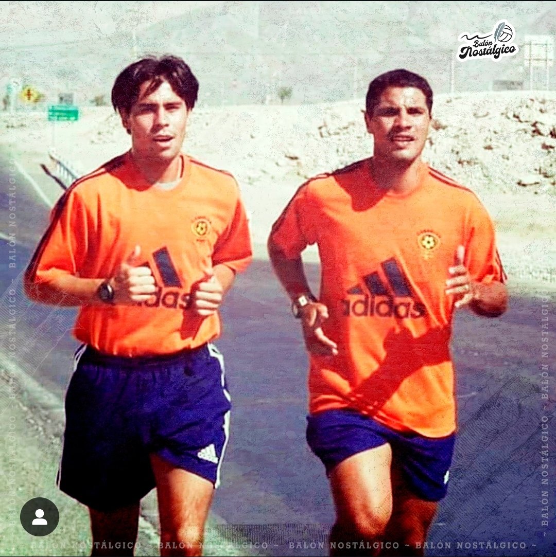 Terrible Imagen del Pato Galaz y Cesar Diaz trotando en las afueras de Calama en Pleno Desierto de Atacama🏜 y ahora se ofenden porque los puteamos si los golea el Colista de Local🤦🏻‍♂️
Esto es Cobreloa !!! 🦊🧡