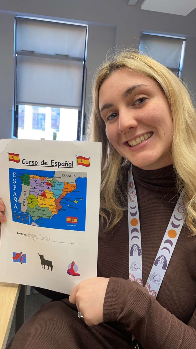 What a fun CLPL today with Miss Penman  @ Cumbernauld Academy learning holiday Spanish!🇪🇸thank you <a href="/CAModLang/">CAML</a> can’t wait for the next one!