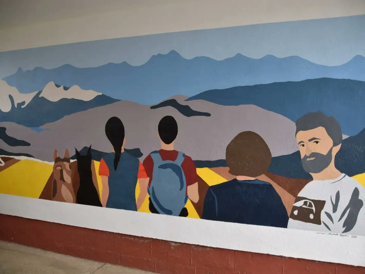 🤗 En Puebleando Ando Villoldo, conocimos el Arte de una palentina muy especial Marina Villaverde 🙋, con unos de sus murales.