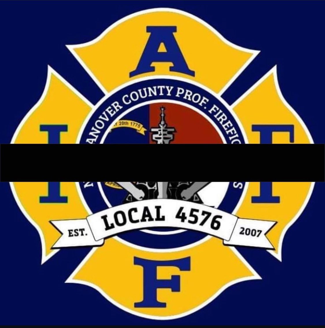 With a heavy heart, we come together to mourn the passing of Captain Courtney Padgett, a cherished member of both L4576 and NHCFR. During this difficult time, we kindly ask that you keep his loved ones in your thoughts and prayers. #cancersucks #firefightercancer