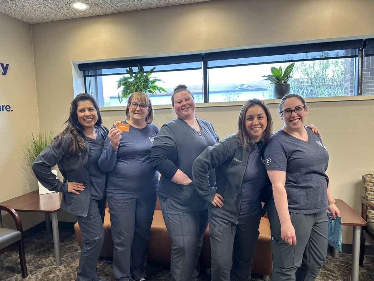 It’s National Administrative Professional Day!📎Our front office staff keeps patients visits easy & quick! ❤️Thank you to Mr. Pita for lunch! 🌯

newmanfamilydental.com/contact/staff

#administrativeprofessionalsday #allenparkmi #dearbornmi #mrpita #detroitnetro #mrpita #cantonmi #livoniami
