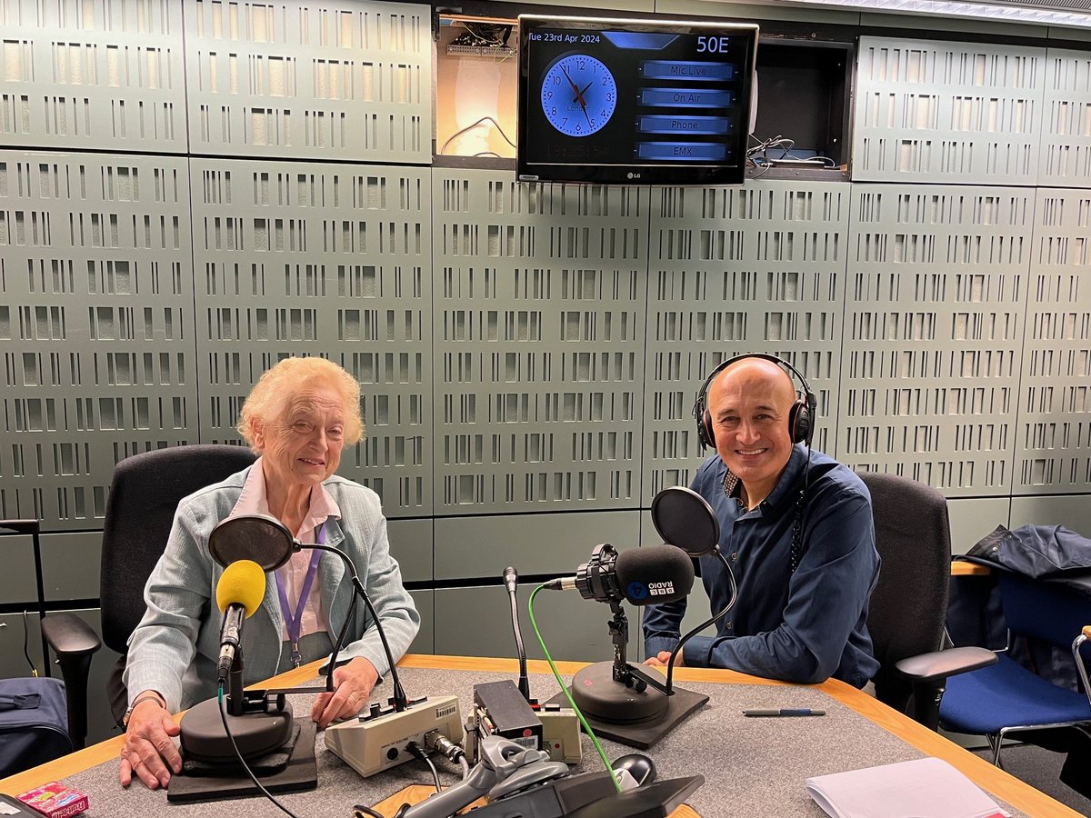 Emerging from her interview with @jimalkhalili for BBC Radio 4’s #TheLifeScientific, to be broadcast in July. Dr Anne Child, Medical Director of the #Marfan Trust, discussed her uniquely fascinating life and career! We will remind you nearer the time!