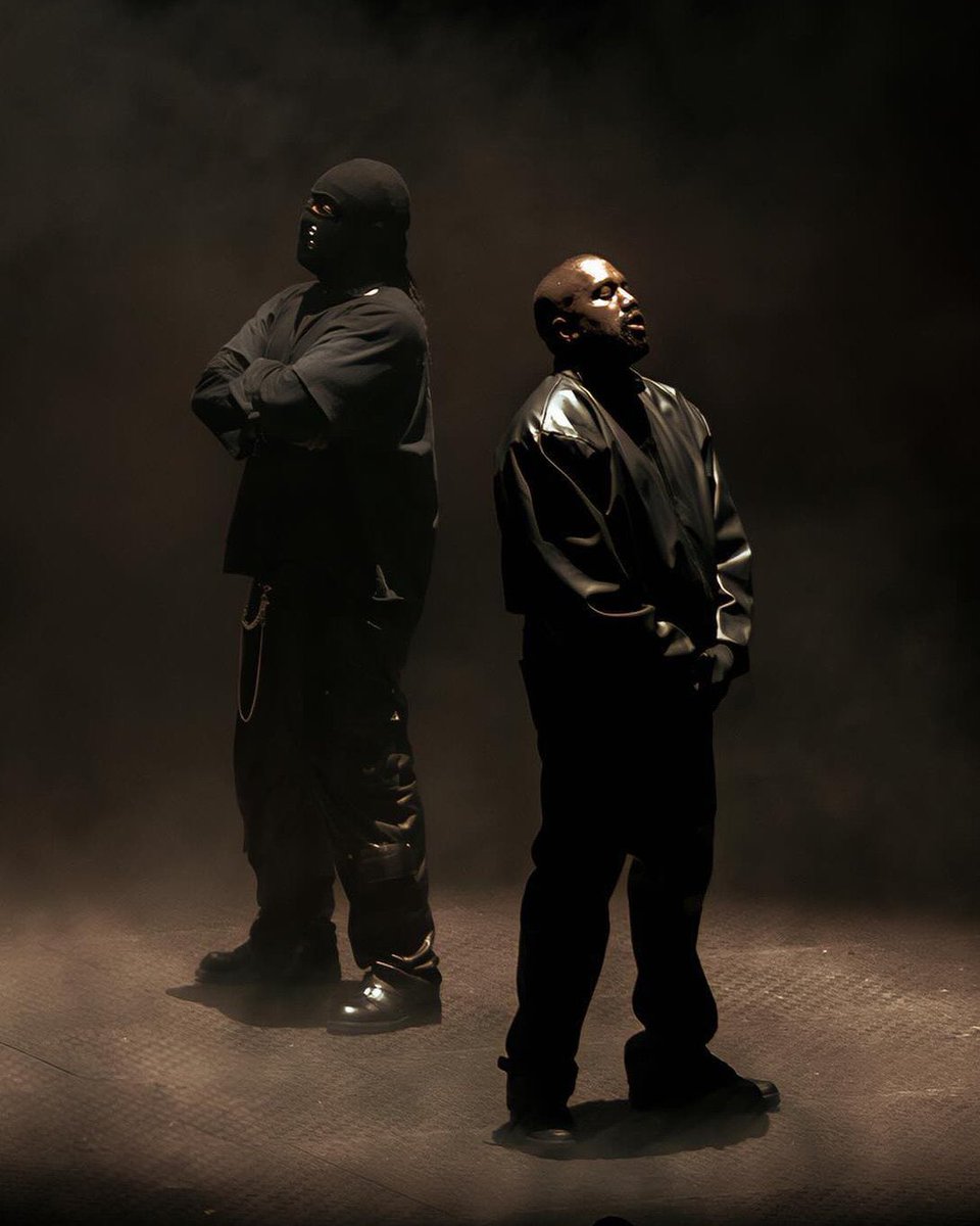 YoungBoyCharts's tweet image. Kanye West and Ty Dolla $ign will be having TakeOff, Rich The Kid &amp;amp; NBA YoungBoy guesting on their new single “Let Me Chill Out”, on their collab album ‘VULTURES 2’