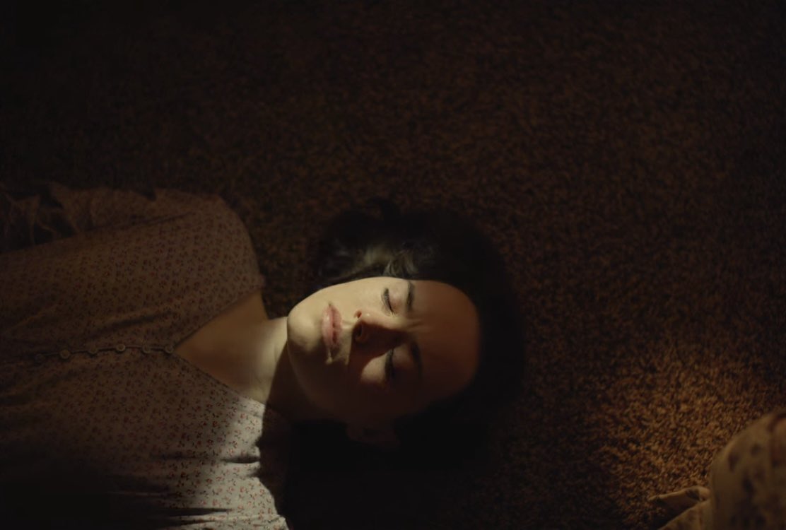 🎥 | Trailer de Às Vezes Quero Sumir'. O filme estrelado por Daisy Ridley estreia dia 23 de maio nos cinemas do Brasil.

Link: youtu.be/1x4UsyQUVD0?si…