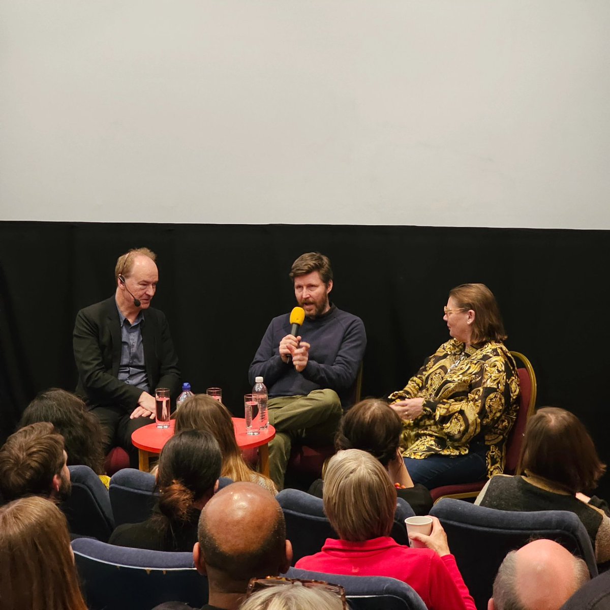 Full house for tonight's special Q&A screening of #AllofUsStrangers with director Andrew Haigh, film critic @PeterBradshaw1, and our patron Joanna Scanlan 🎬