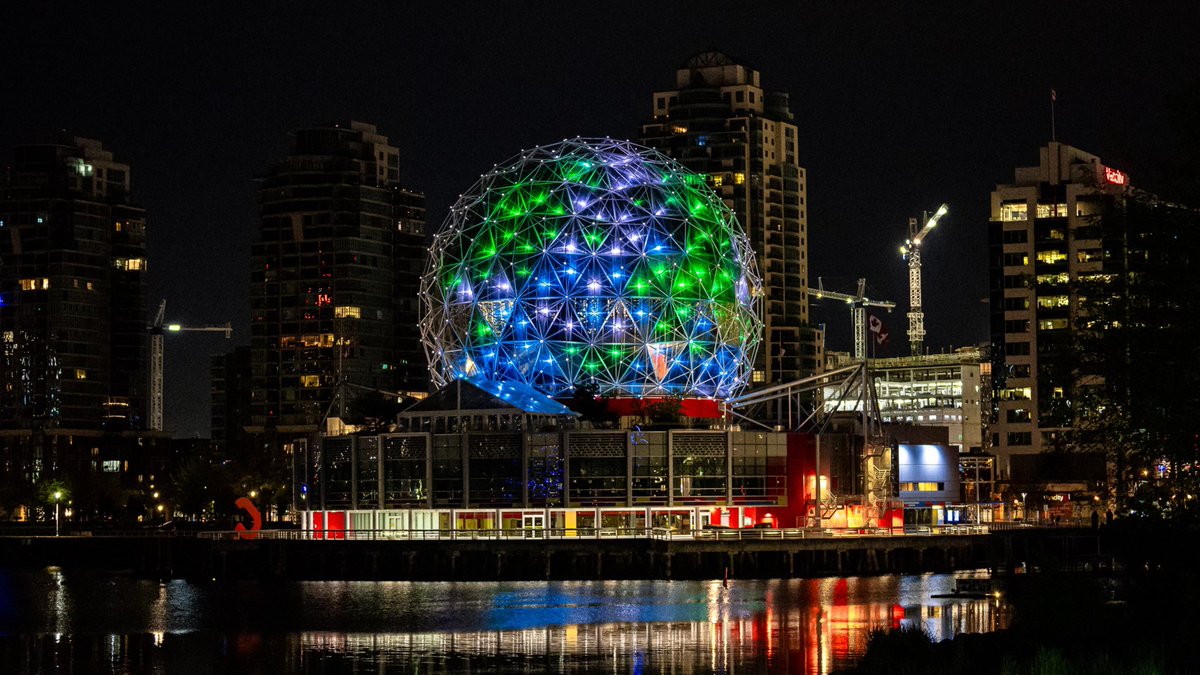 Van City lights. 💙💚 We LOVE to see the city showing their #Canucks spirit!