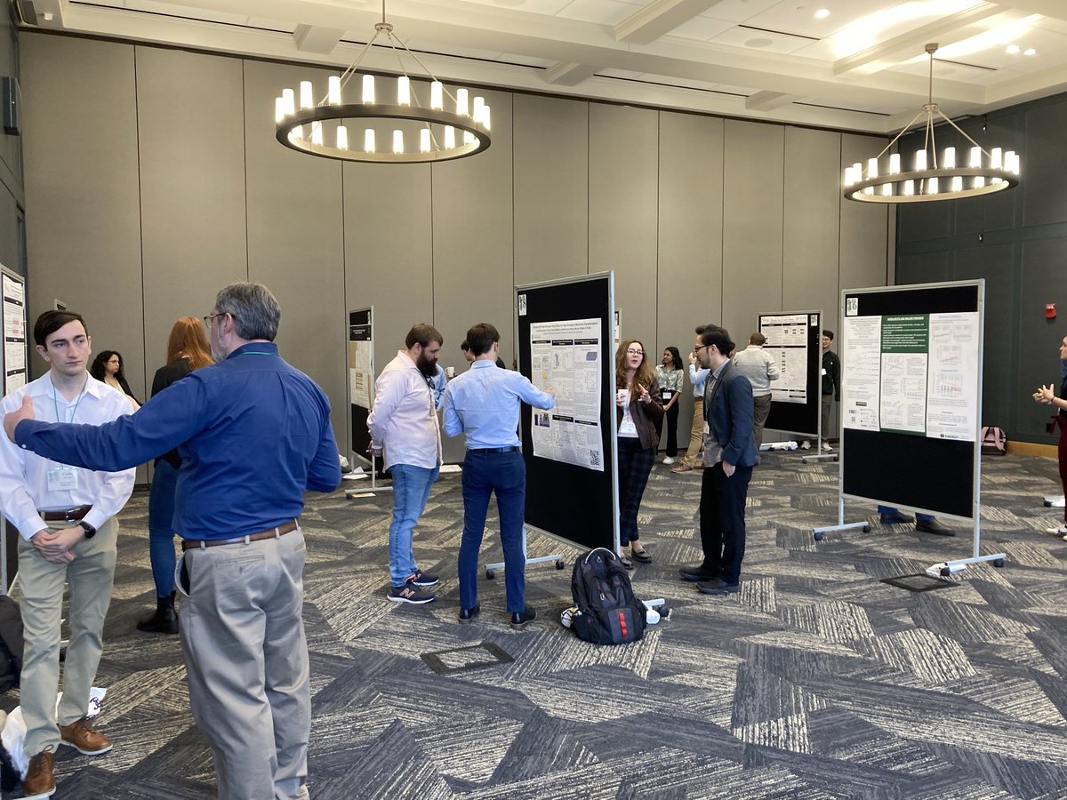 Stimulating discussions at the ⁦@NotreDameEnergy⁩ research symposium today. Glad to see all the progress students have made this semester. ⁦@UNDResearch⁩